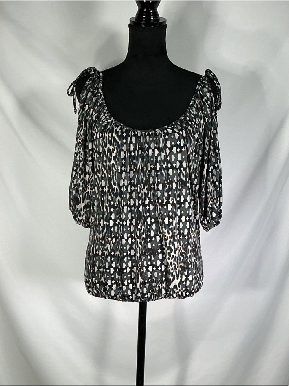 Soul Revival Black & White Printed Tie-Shoulder Blouse Size XS